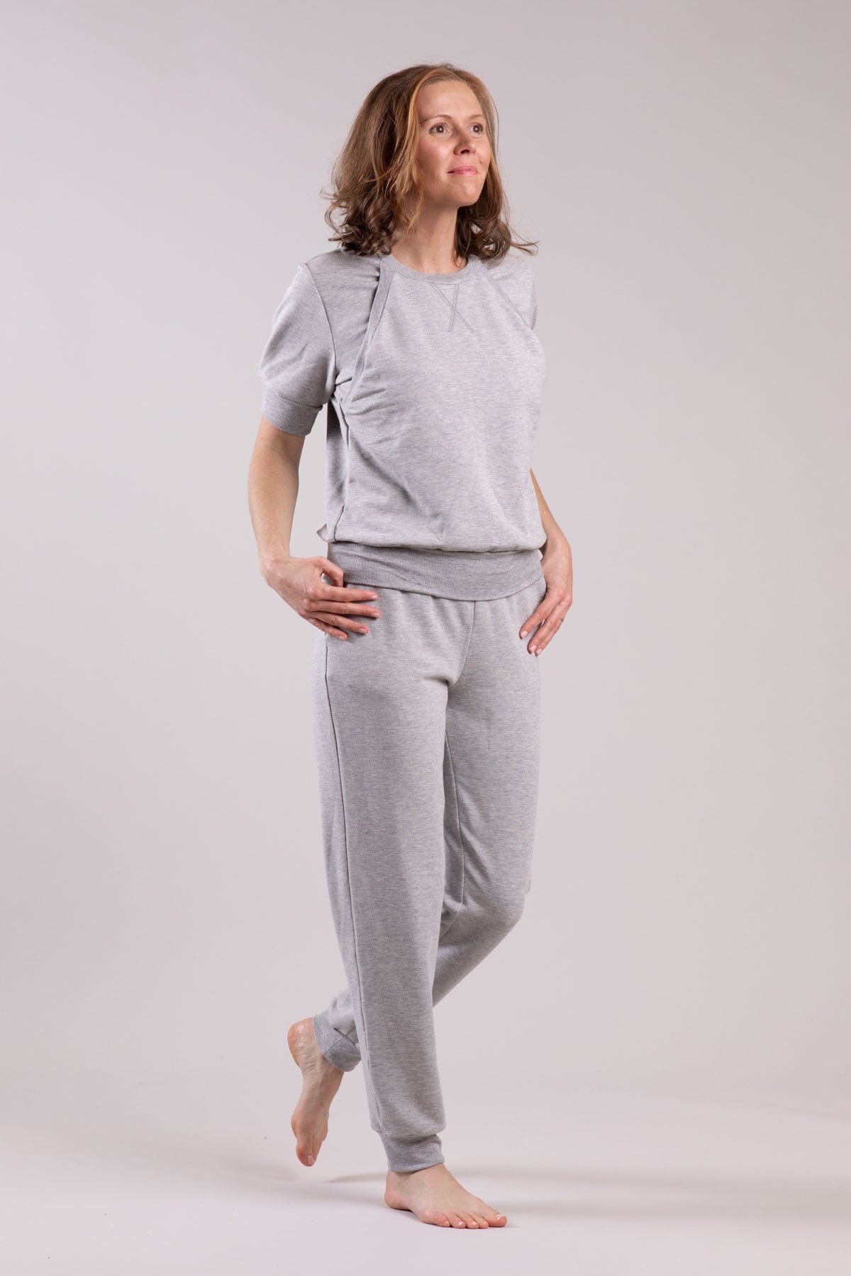 Keren Nursing Sweatshirt Short Sleeve Light Heather Gray