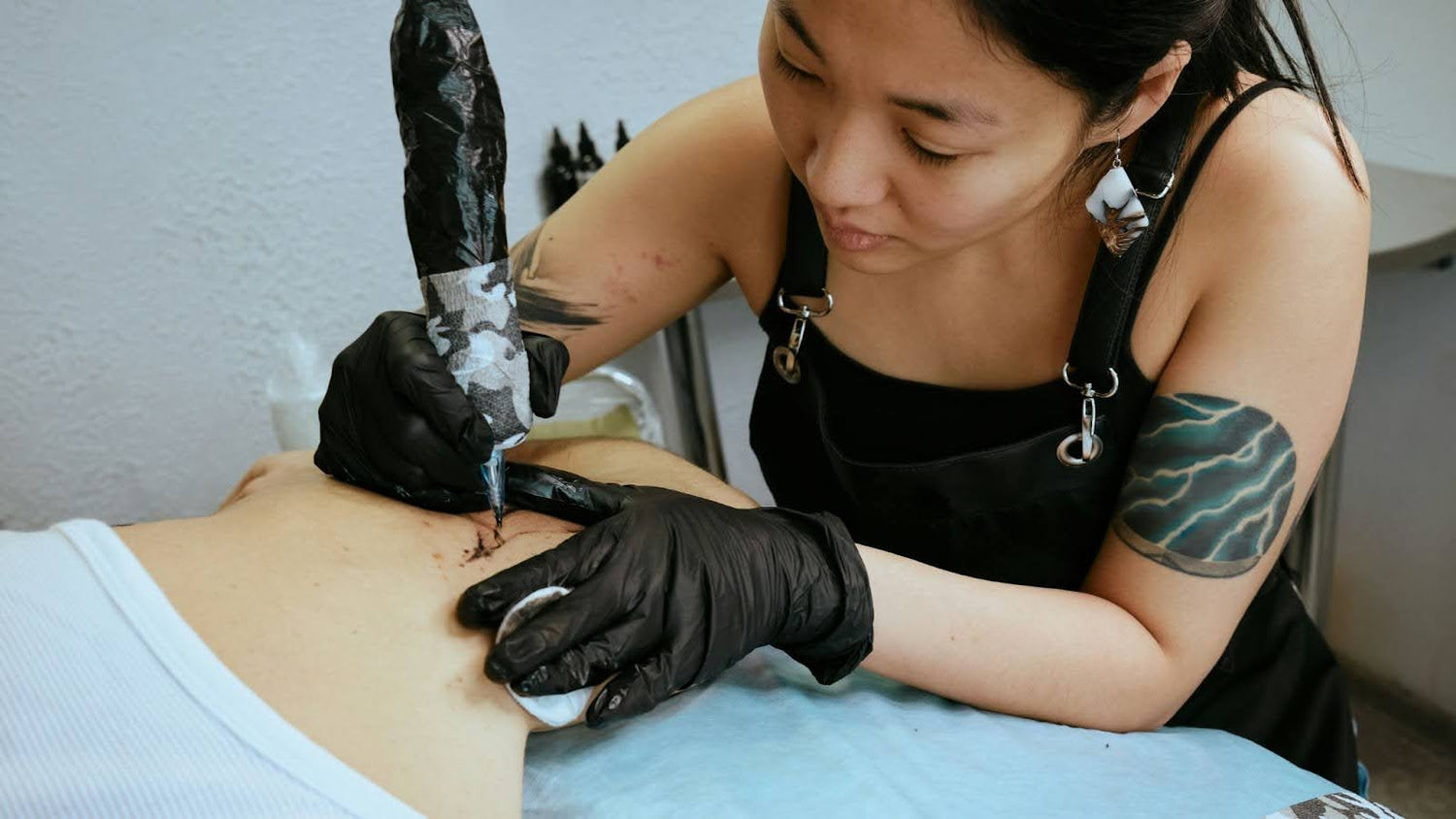 Can You Get A Tattoo While Breastfeeding