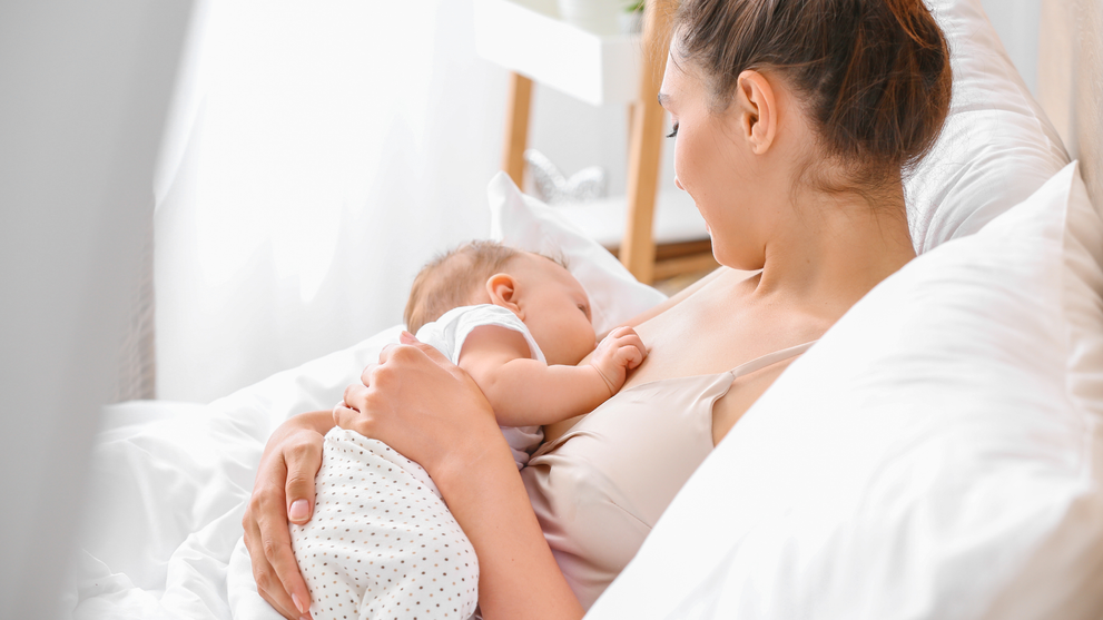 Can You Take Benadryl While Breastfeeding?