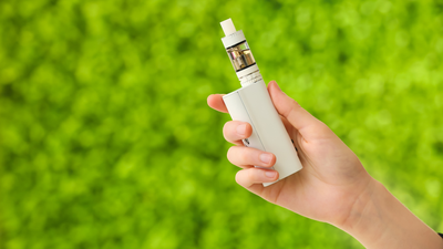 Can You Vape While Breastfeeding?