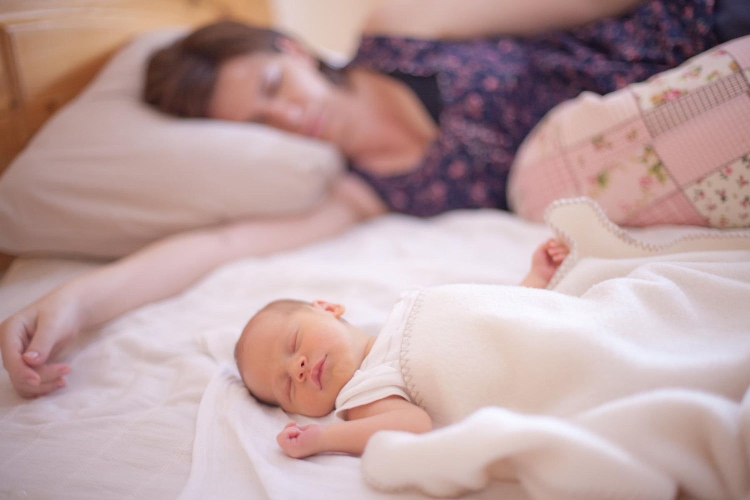 Nursing and Breastfeeding Tips and Tricks for Moms