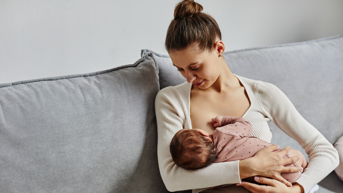 How Long Should A Newborn Nurse Each Feeding