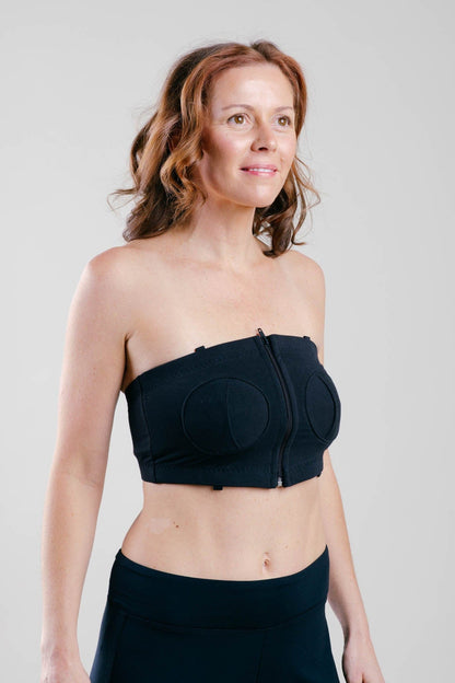Simple Wishes Hands Free Tie Back Breastpump Bra - (XS - L) : :  Clothing & Accessories