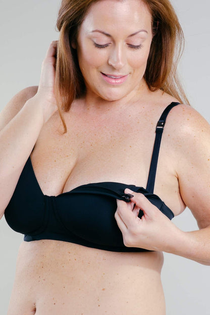 SuperMom™ Fixed Padding Nursing And Pumping T-Shirt Bra | Black Simple Wishes